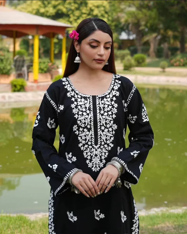 PL-10 Lakhnavi Chiken Kurti